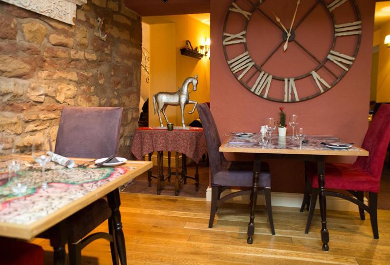 קרליסל The Golden Fleece Inn מראה חיצוני תמונה